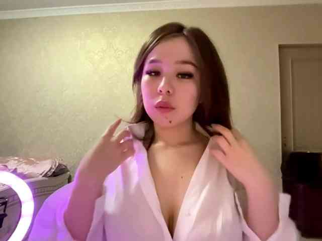 RonnaMonserrate webcam