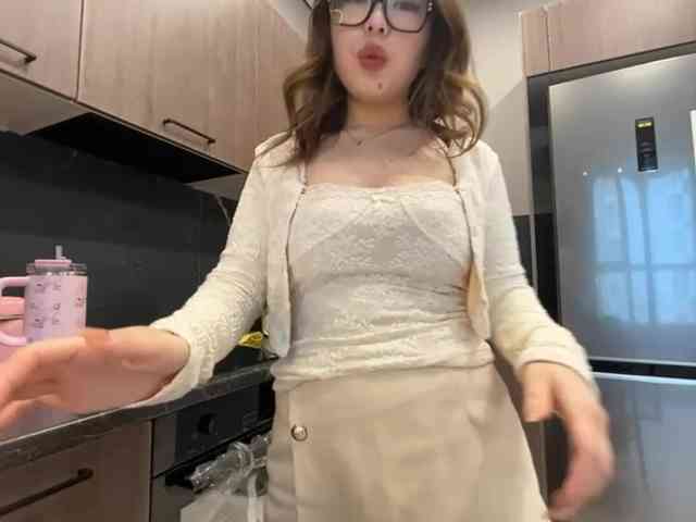 RonnaMonserrate webcam