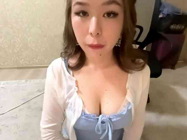 RonnaMonserrate webcam