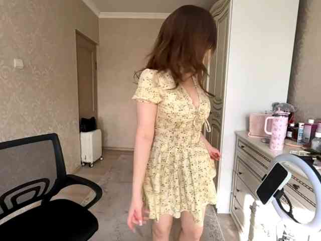 RonnaMonserrate webcam