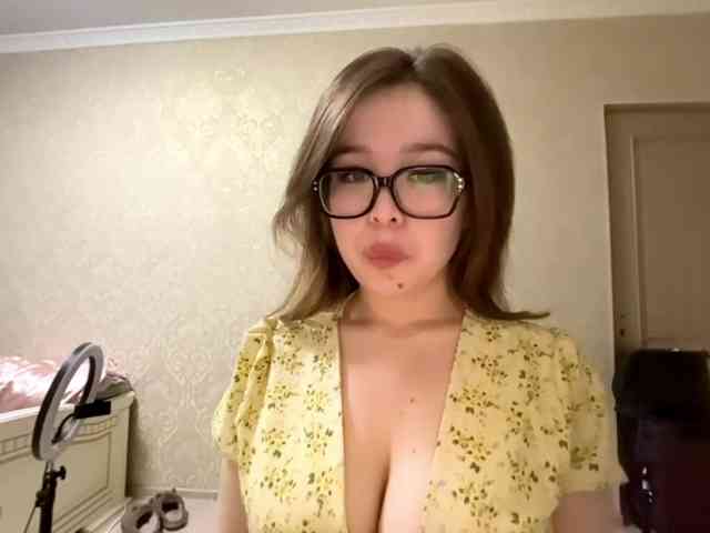 RonnaMonserrate webcam