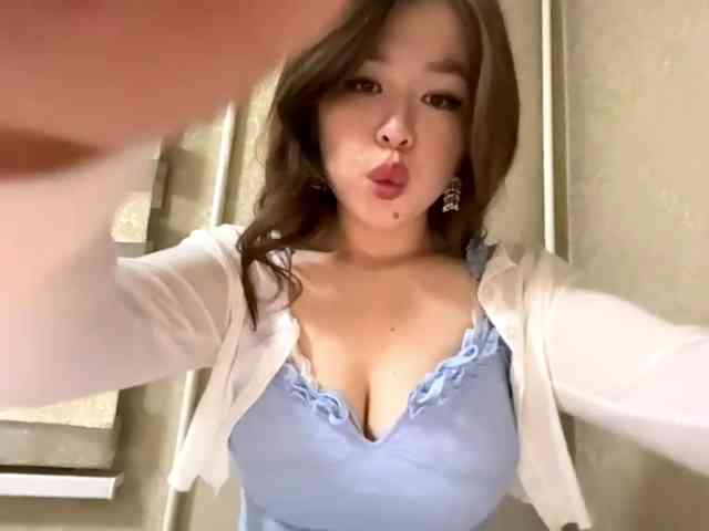 RonnaMonserrate webcam