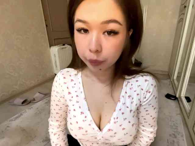 RonnaMonserrate webcam