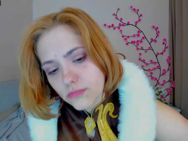 DellaRowwe's BongaCams show and profile