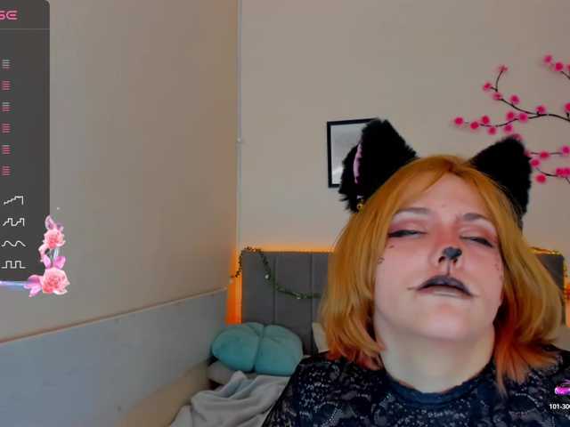 DellaRowwe's BongaCams show and profile