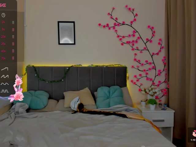 DellaRowwe's BongaCams show and profile