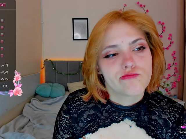 DellaRowwe's BongaCams show and profile