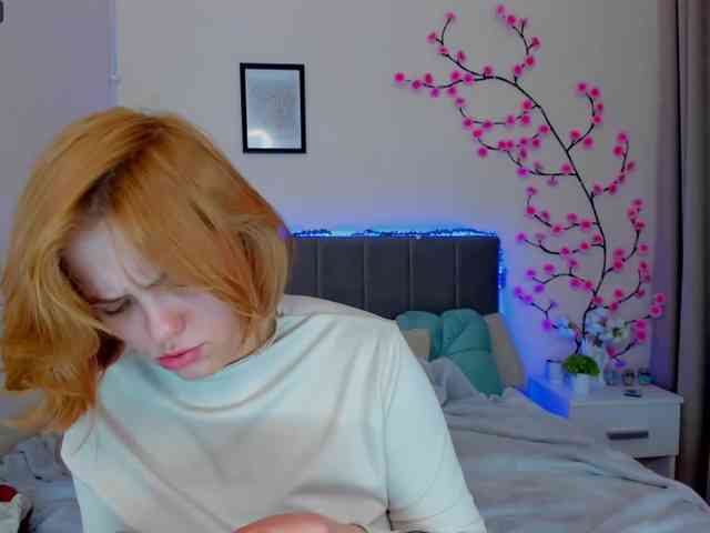 DellaRowwe DellaRowwe