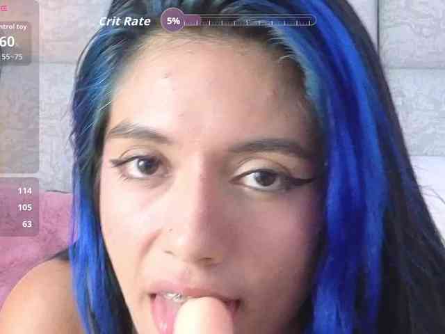 EmmaBleu webcam