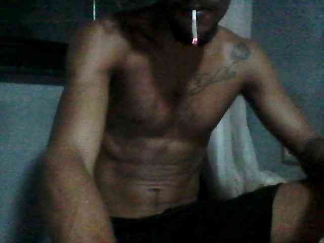 Sr4i20 Live Webcam on BongaCams