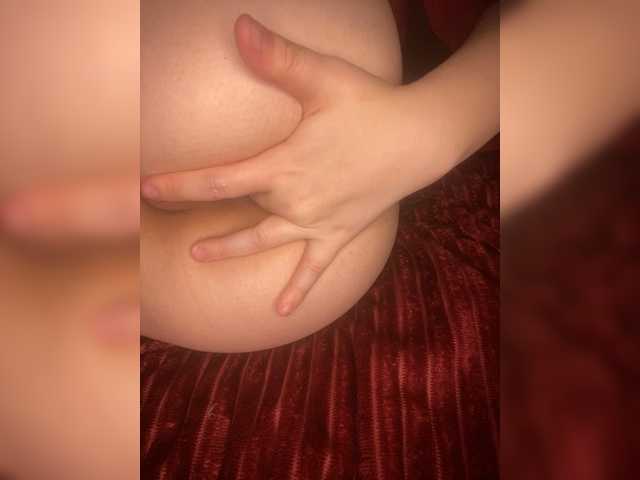 alenaadddda's BongaCams show and profile