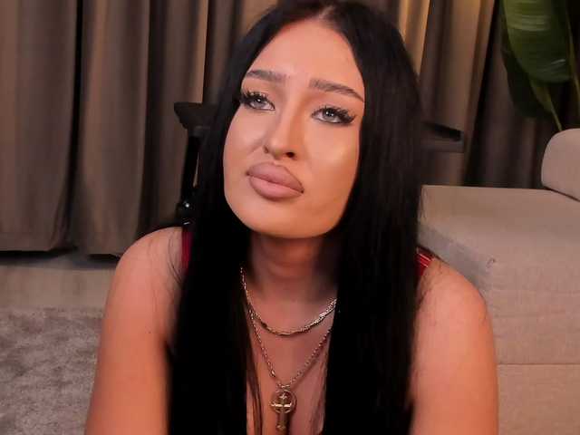 EmeraldKat's BongaCams show and profile