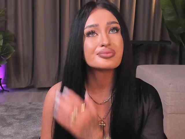 EmeraldKat EmeraldKat