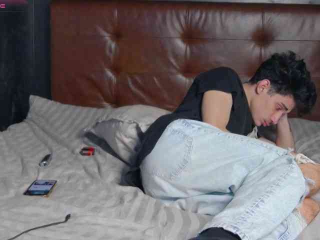 JayCash1 Live Webcam on BongaCams