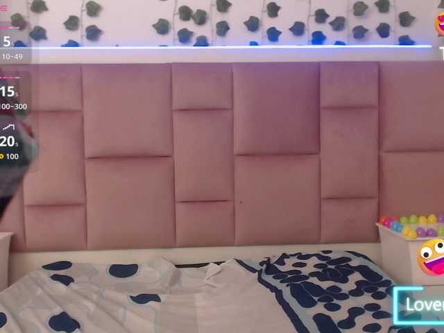 CarolRousee's BongaCams show and profile