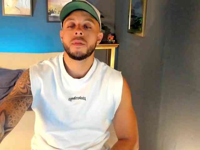 Danielking Live Webcam on BongaCams