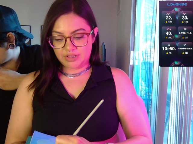 drewandgrem's BongaCams show and profile