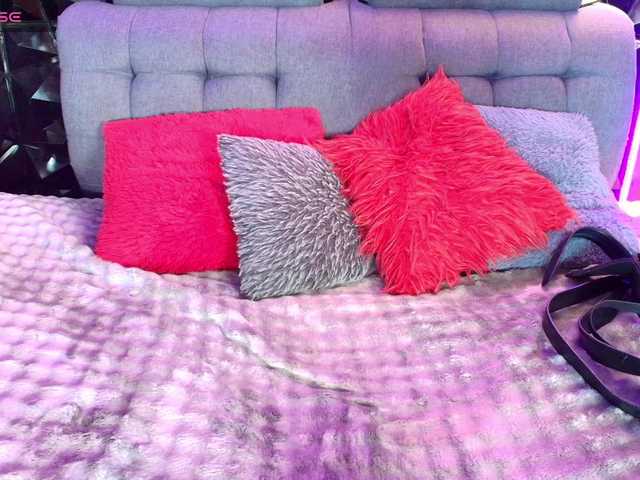 Tammysutra's BongaCams show and profile