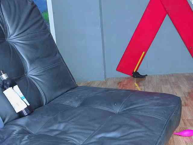 thekingthequeen webcam