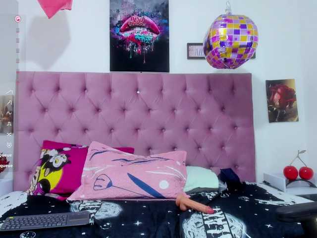 Natasha-wishx's BongaCams show and profile