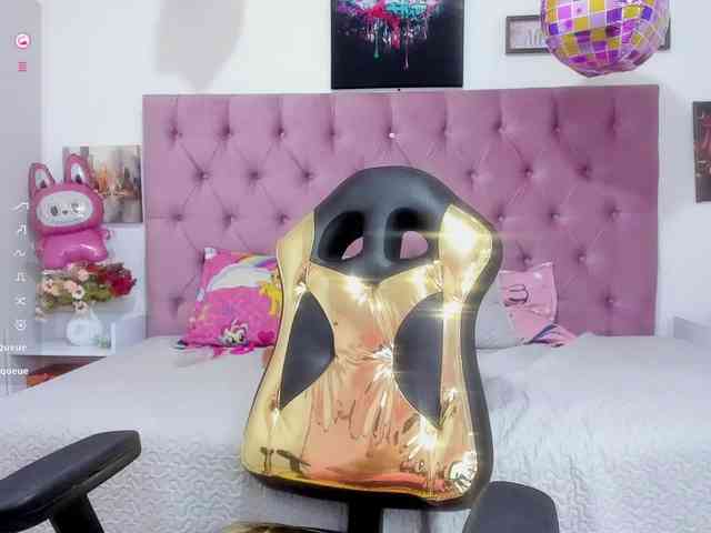 Natasha-wishx webcam