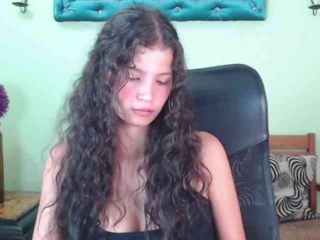 ChalonVera Live Webcam on BongaCams