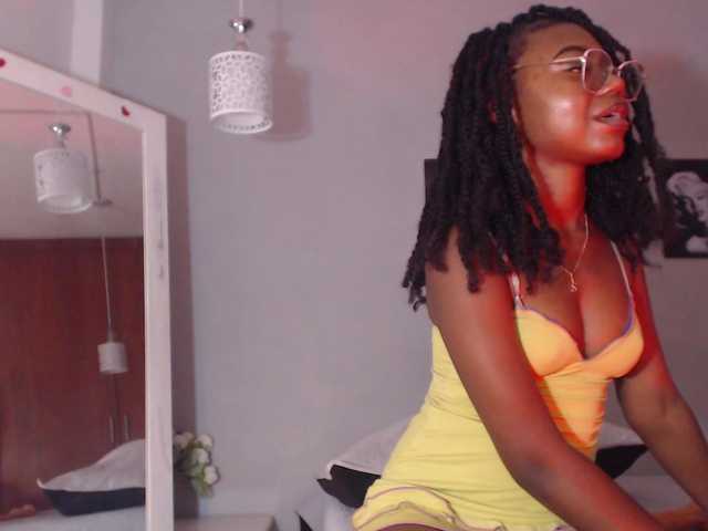 arianna-rossi's BongaCams show and profile