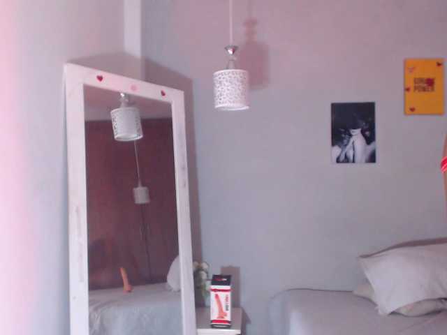 arianna-rossi's BongaCams show and profile