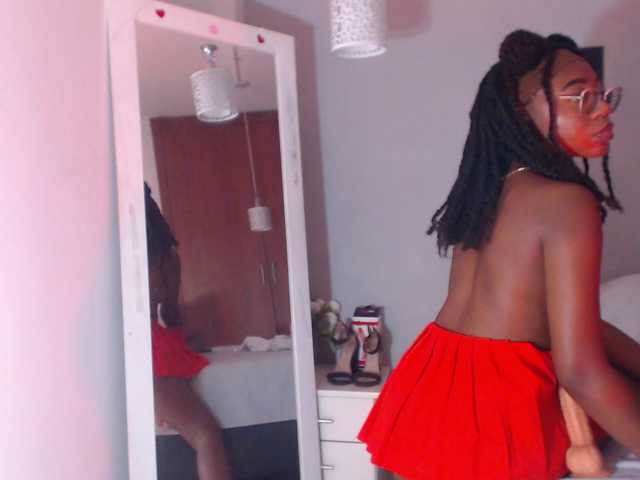 arianna-rossi's BongaCams show and profile