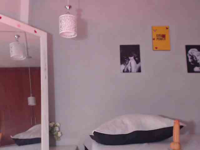 arianna-rossi Live Webcam on BongaCams