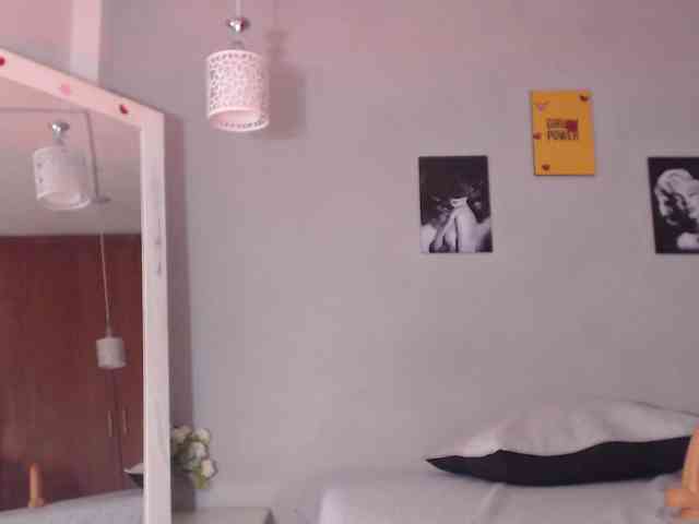 arianna-rossi Live Webcam on BongaCams