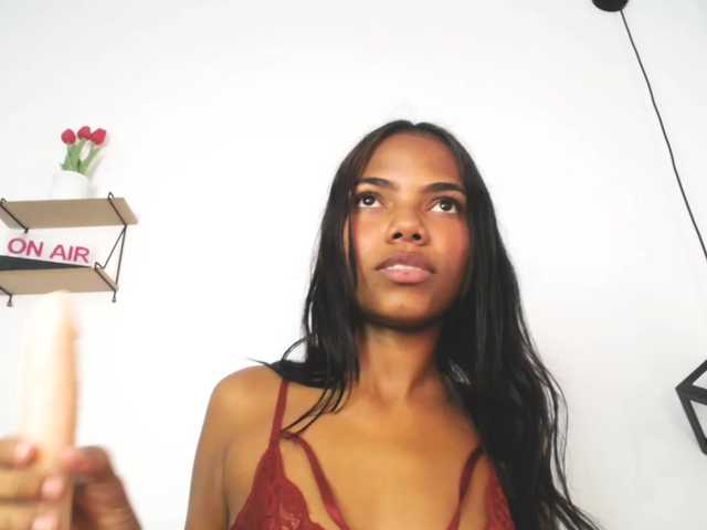 melanie-eli's BongaCams show and profile