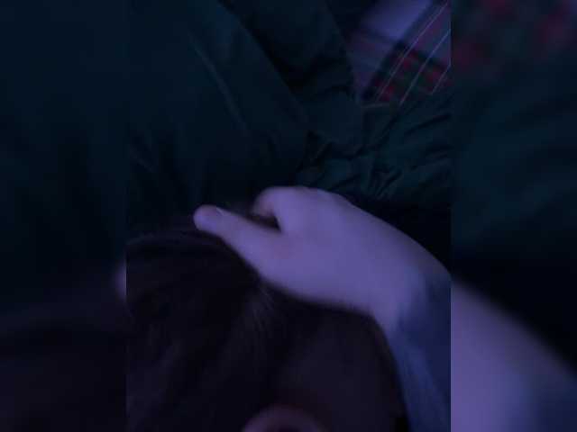 le modèle ChaseMePlease est en webcam porno dans un show sur le site bongacams, il possède les tags suivants: White/Caucasian,Blonde,Shaved