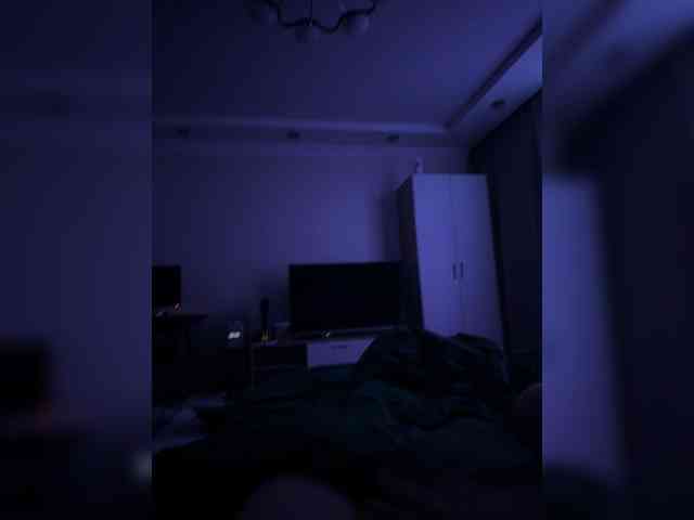 ChaseMePlease webcam