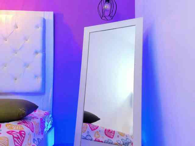 Curly-temptation Curly-temptation