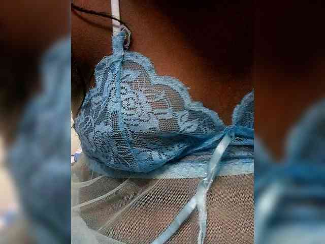 Innocent-Slut webcam