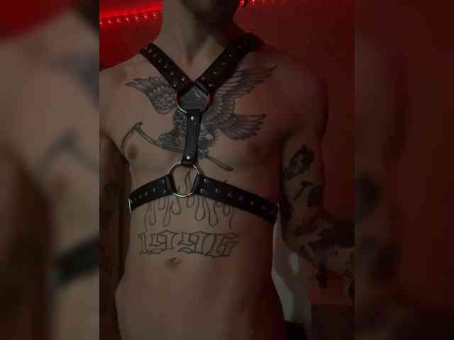 Paniclove69 Live Webcam on BongaCams