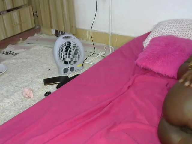 cherry96's BongaCams show and profile