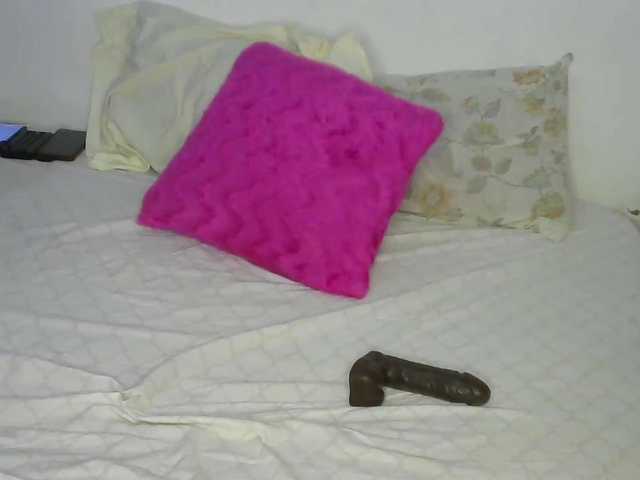 cherry96's BongaCams show and profile