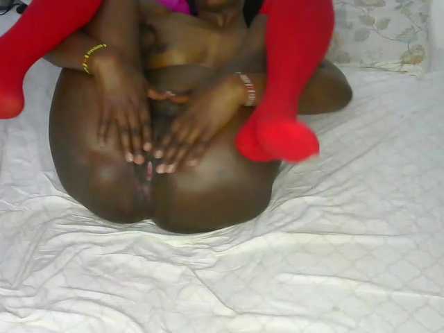 cherry96's BongaCams show and profile