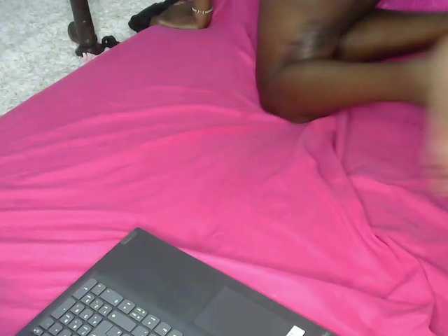 cherry96's BongaCams show and profile