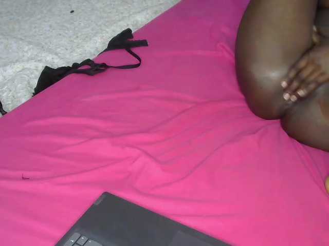 cherry96's BongaCams show and profile