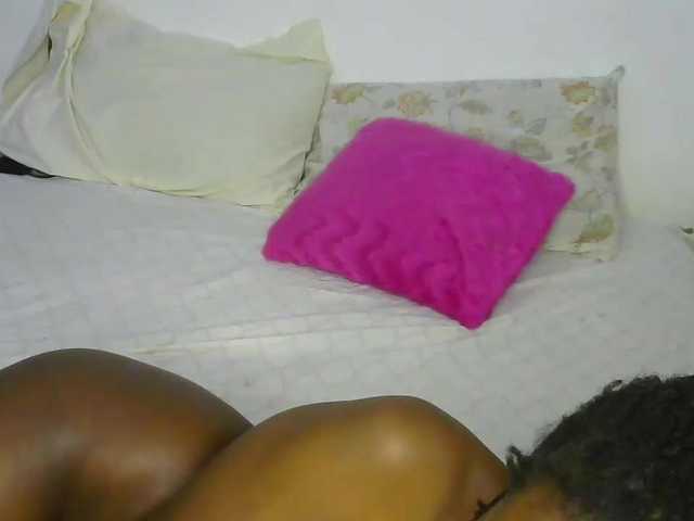 cherry96's BongaCams show and profile