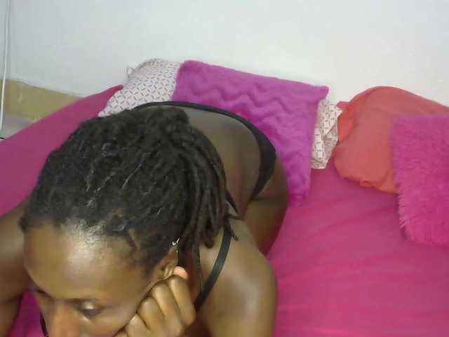 cherry96's BongaCams show and profile