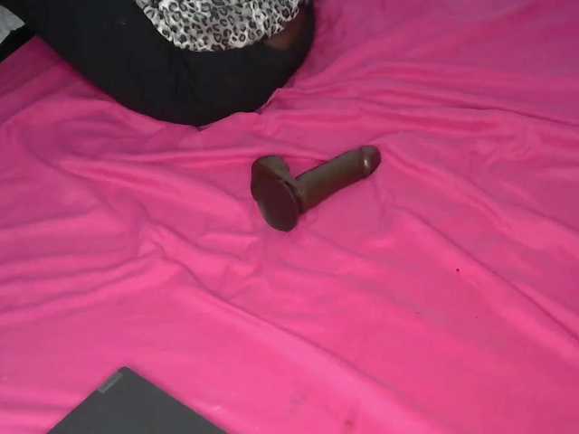 cherry96's BongaCams show and profile