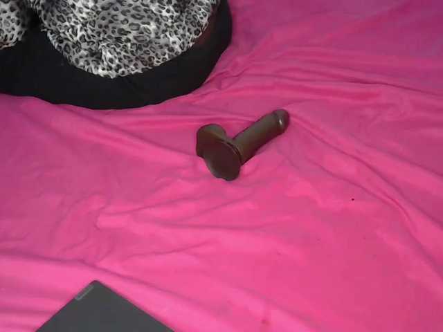 cherry96's BongaCams show and profile