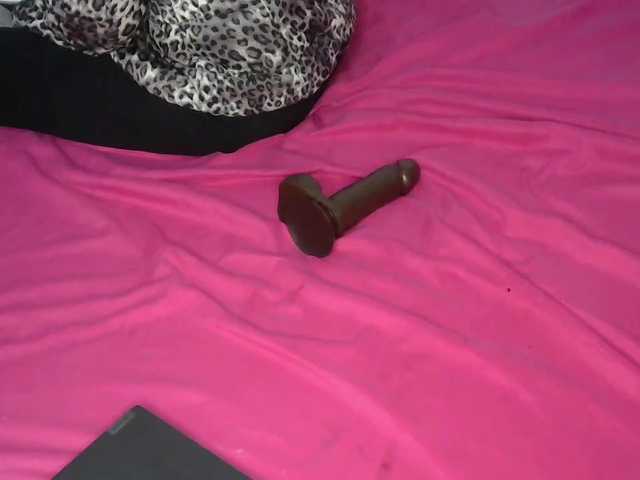 cherry96's BongaCams show and profile