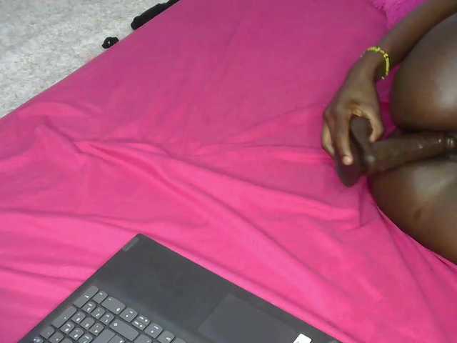 cherry96's BongaCams show and profile