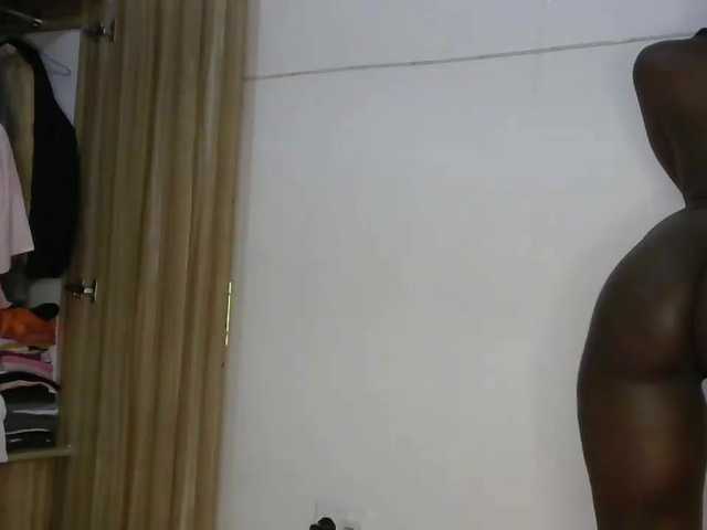 cherry96's BongaCams show and profile