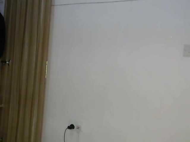 cherry96's BongaCams show and profile